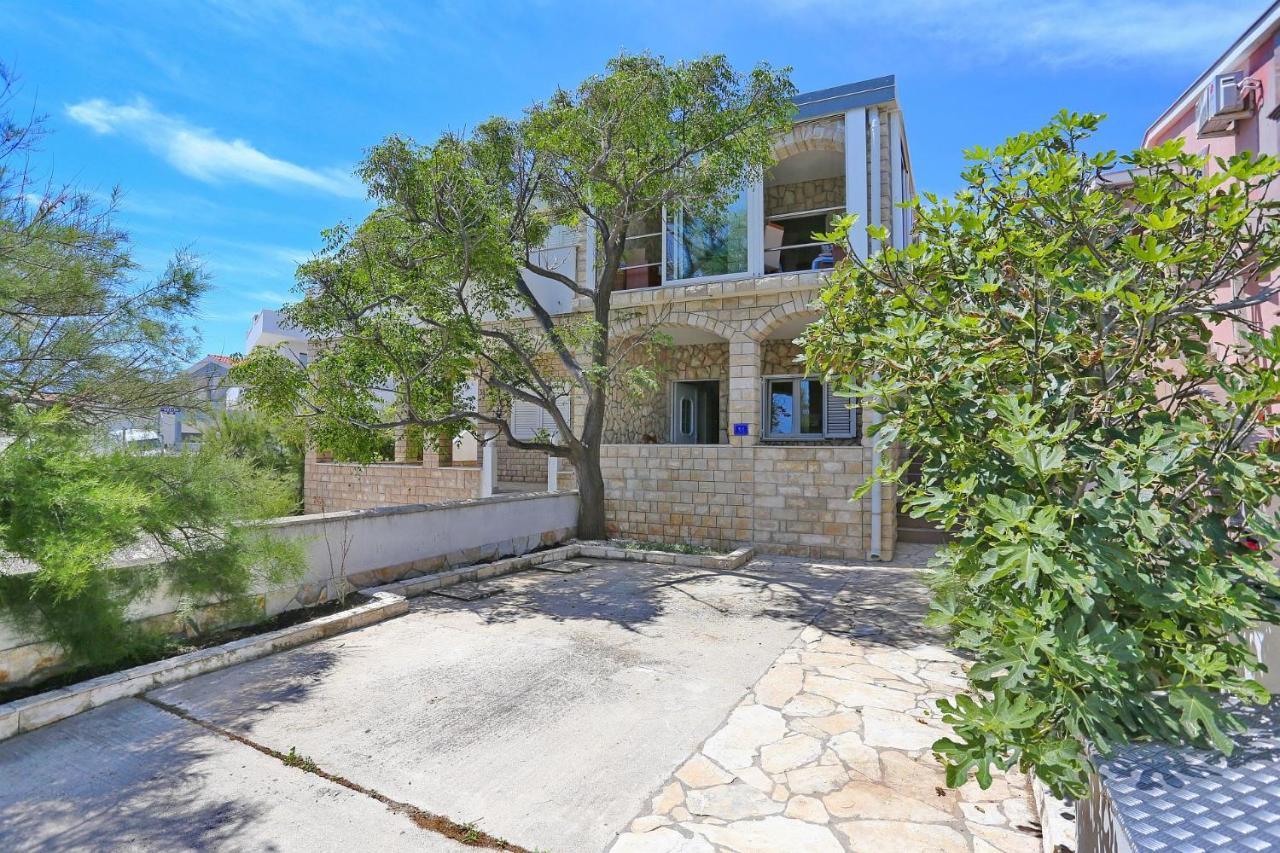 Apartments Ivan Vir Εξωτερικό φωτογραφία